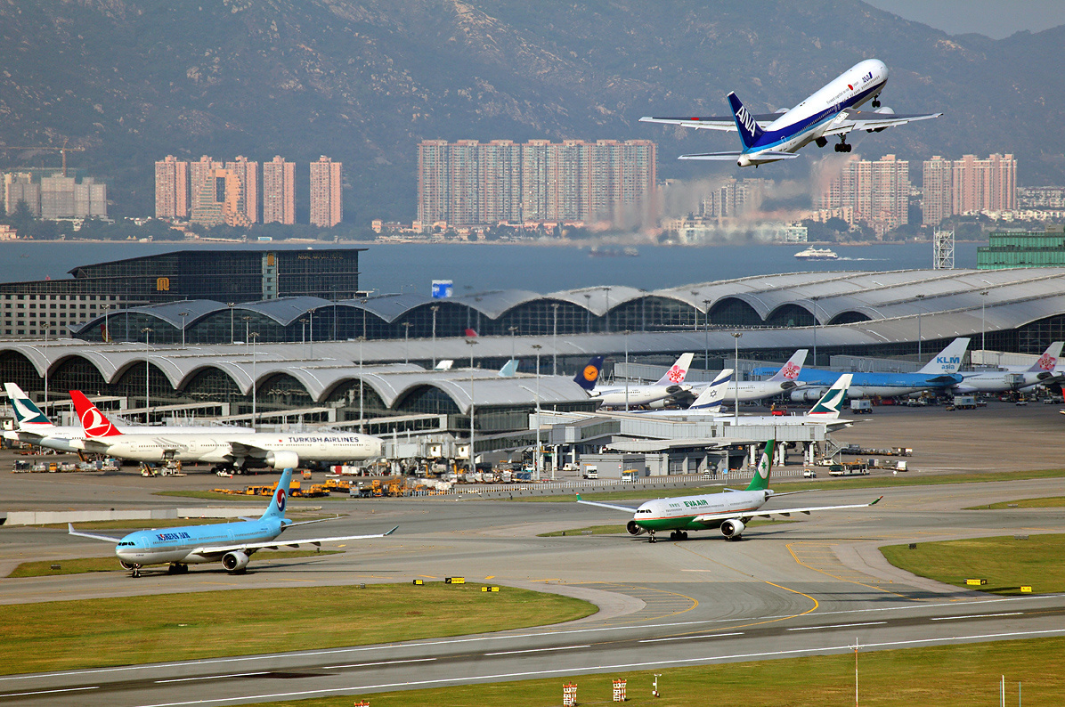 Lucrari aeroportuare